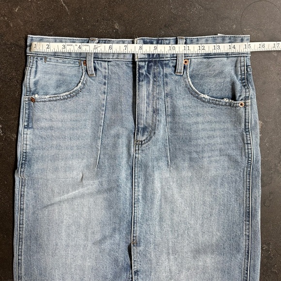 Lucky Brand Frayed Hem Denim Skirt - Picture 10 of 11